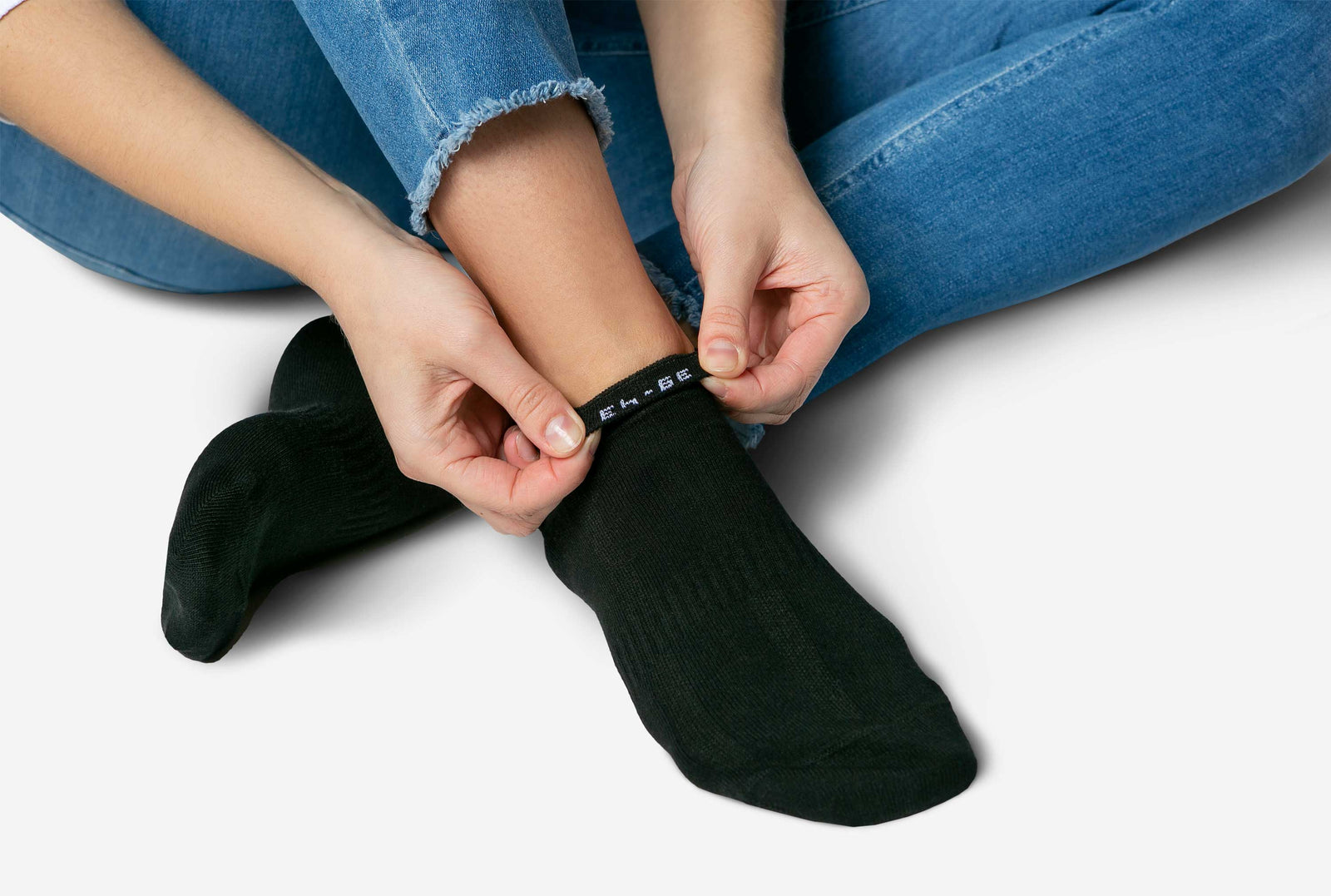 Sneaker Socks Wide Toe Box (3 Pair Pack) - Black ǀ Feelgrounds