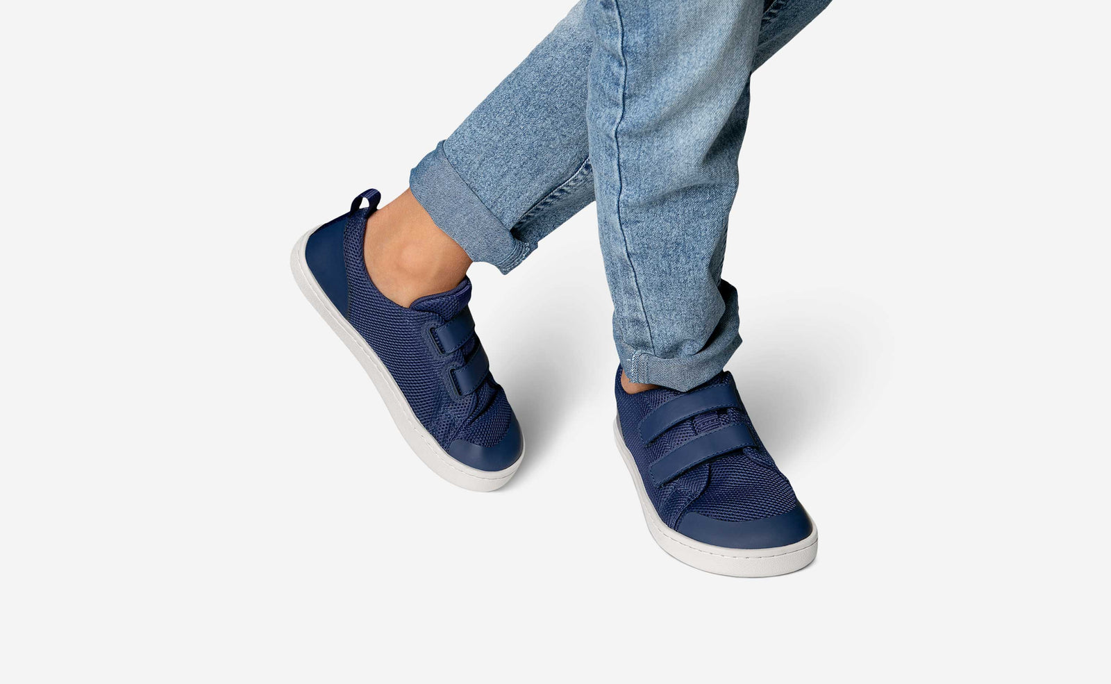 Kids best sale navy shoes